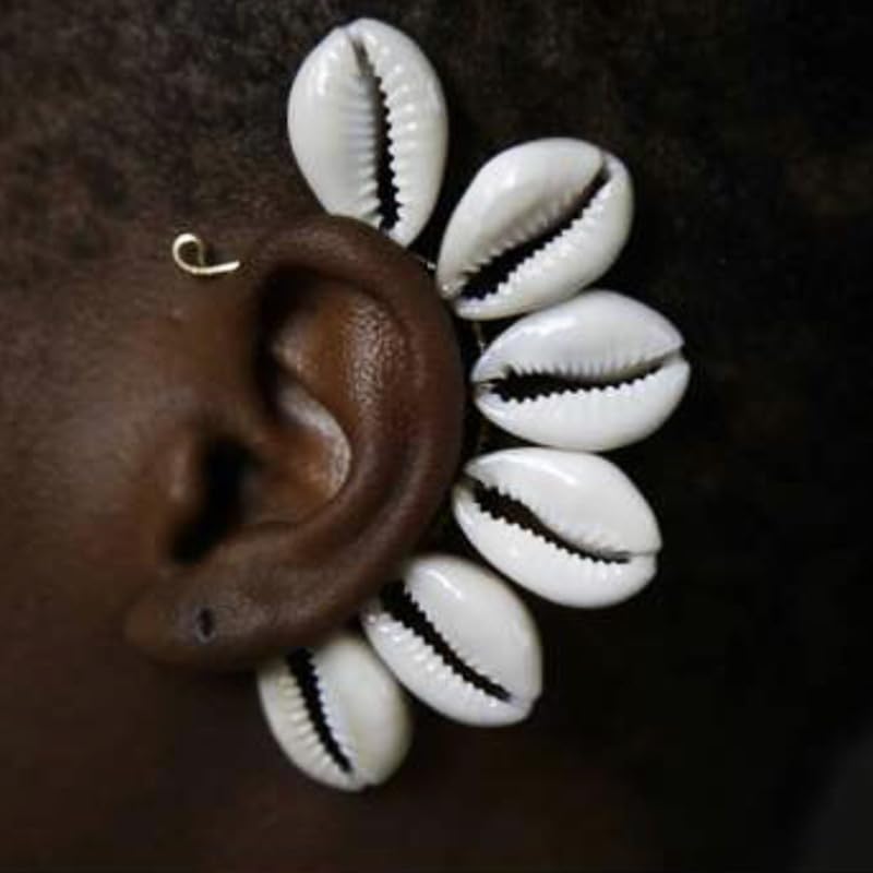 Wellike Gold Ear Cuffs For Women Non Piercing Single Clip On Earrings 18k Gold/Silver Plated Handmade Cuff Earrings Hypoallergenic Waterdrop Cowrie Shell Jewelry - color: KKWE098-S