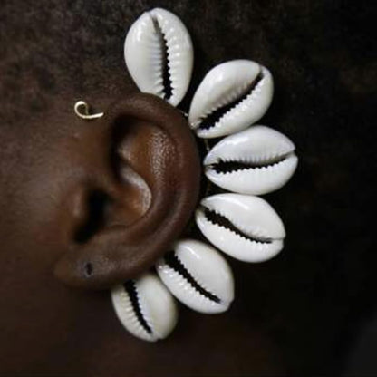 Wellike Gold Ear Cuffs For Women Non Piercing Single Clip On Earrings 18k Gold/Silver Plated Handmade Cuff Earrings Hypoallergenic Waterdrop Cowrie Shell Jewelry - color: KKWE098-S