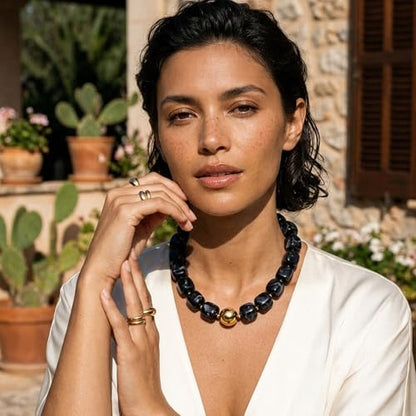 Mchic Colorful Beaded Choker Necklace for Women: Boho Large Square Acrylic Beaded Necklace Stainless Steel Adjustable Surfer Beach Strand Necklaces Summer Handmade Jewelry Gift for Women - color: Black