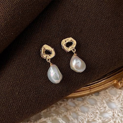 Unique Handmade Irregular Baroque Freshwater Pearl Stud Earrings for Women Gold Plated Hammered Geometric Silver Plated Post Elegant Dainty Jewelry