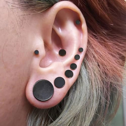 LADEMAYH Comfy Dead Stretching Ear Tapers Stretching Kit, Small Gaps Packed, 0.5mm Increments, Surgical Stainless Steel 316L, Flat Top Ear Plugs, Pain-Free Body Piercing Jewelry for Women & Mens - color: Black, size: 2.5-4mm 8pcs