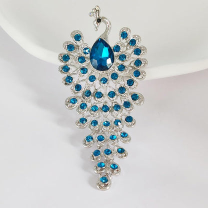 Elegant Floral Brooch Pins for Women, Crystal Pearl Rhinestone CZ Flower Lapel Pin Wedding Party Exquisite Brooches and Pins for Women Ladies - color: Silver+Blue