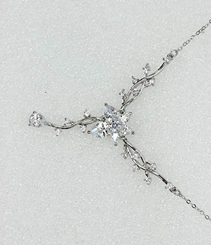 Faship Gorgeous CZ Crystal Floral Necklace Earrings Set - color: Clear