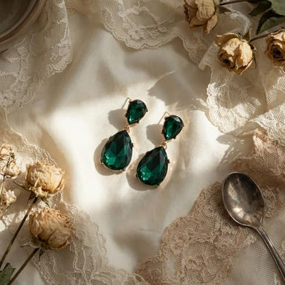 Green Earrings for Women, Emerald Green Teardrop Drop Estate Style Dangle Earrings with Rhinestone Crystal for Prom Wedding Fashion Events