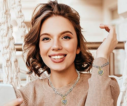 UNY JEWEL Jewelry Make a Statement with Foxtail Link Chain Bracelet Designer Brand Inspired Women Valentine - color: Twisted Cable Link Chain Heart