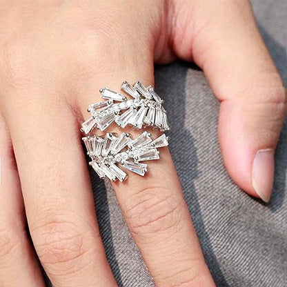 Lavencious Art Cocktail Fashion Ring Size Adjustable From 6-8.5 Cubic Zirconia Jewelry - color: Silver