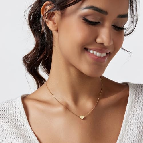 HERIER Cute Heart Necklace Dainty 18k Gold Plated Tiny Heart Pendant Choker Necklaces Small Gold Love Open Heart Chain Necklace for Women Simple Gold Necklace for Women Trendy Jewelry - color: Box Chain Heart-Gold