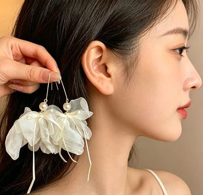 White Tulle Flower Pearl Drop Earrings - Long Lightweight Floral Dangle Earrings with Bow Ribbon, Hypoallergenic Gold Hook Earrings for Women, Fairy Aesthetic Bridal Wedding Statement Earrings Jewelry