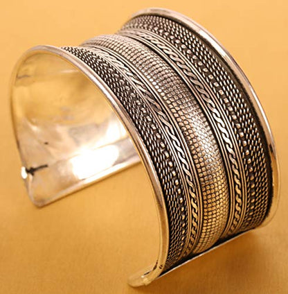 Touchstone Indian Bollywood Desire Brass Base Exotic Workmanship Free Size Cuff Bracelet in Antique Gold Or White Or Copper Tone for Women. - style: D051 White 1