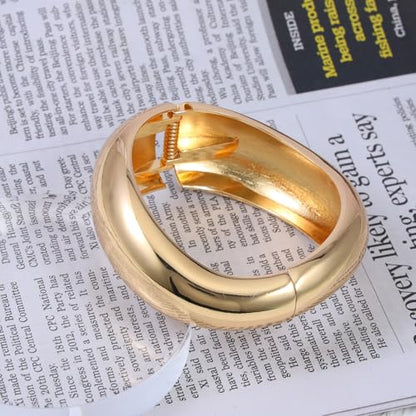 Eigso 13MM Large Gold Plated Chunky Bracelet Bangle for Women Men Trendy Thick Arc Shape Open Cuff Bangles Bracelets for Woman Man - color: Gold-29MM
