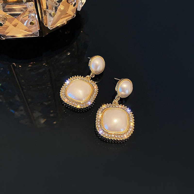 Pearl Clip on Earrings for Women Gold Plated White Imitation Pearl Drop Earrings Fashion Statement Jewelry