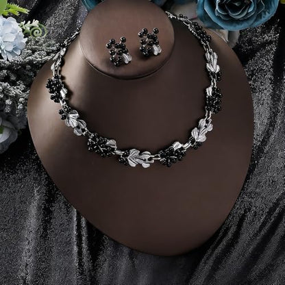 Fashion Bride Silver Gold Plated Black 1920s Leaf Faux Pearls Necklace Earrings Set Wedding Jewelry Set Sparkly Choker Necklace Stud Earrings Set for Women Christmas Gift Set for Women Necklace and Earrings - color: Black