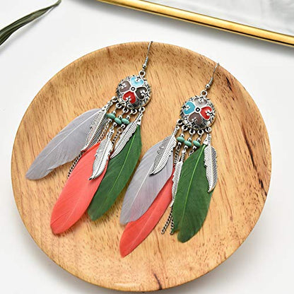 Dreuyet Boho Long Feather Drop Dangle Earrings for Women Retro Bohemian Ethnic Fringe Multicolor Tassel Feather Earring Handmade Statement Dream Catcher Earrings Jewelry - color: Lightcolor Round Heart