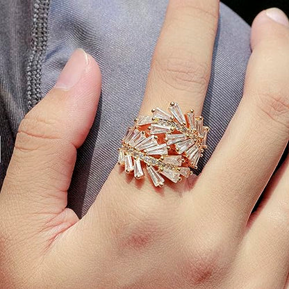 Lavencious Art Cocktail Fashion Ring Size Adjustable From 6-8.5 Cubic Zirconia Jewelry - color: Gold