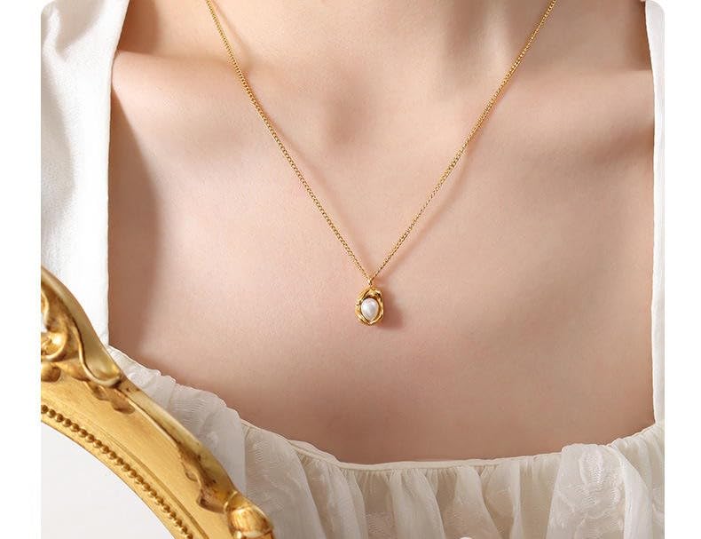 18K Gold Plated Pendant Necklaces - Dainty Minimalist, Waterproof, Non-Tarnish Fashion Jewelry for Women - style: Natural Fresh Pearl