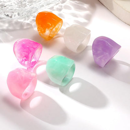 Resin Chunky Rings for Women Multicolor Acrylic Plastic Rings Set Cute Trendy Aesthetic Y2k Statement Rings Thick Dome Heart Knuckle Finger Jewelry - color: Colourful