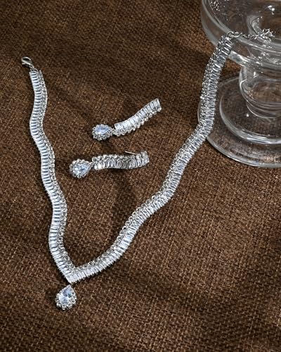 Cubic Zirconia Jewelry Set for Women Silver V Shaped Necklace and Teardrop Earrings Sparkling Rhinestone Jewelry Set Gift for Girlfriend