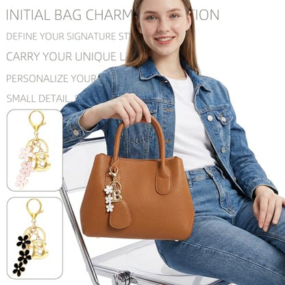 Floral Series Initial Bag Charm, Cute Flower & Bubble Letter Purse Charms, Keychain Accessories Gift for Women - color: White Flower, style: B