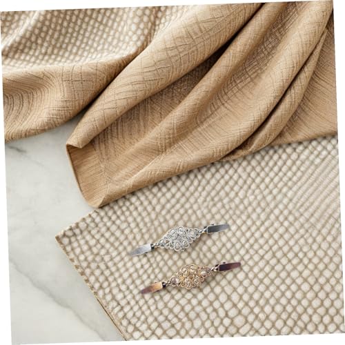2pcs Retro Shirt Clips and Sweater Cardigan Brooches, Classic Metal Collar Clips for Women’s Dress, Shawl and Sweater Fasteners, Elegant Back Cinch Accessories for Clothing