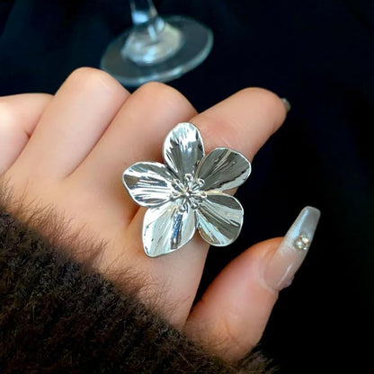 Gold Flower Ring for Women Trendy Silver Flower Statement Ring Adjustable Minimalist Rings Jewelry - color: Silver, style: Flower A
