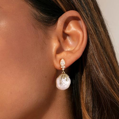 YOIHUR Drop Dangle Pearl Earrings for Women, Dainty 14K Gold Plated Pearl Hoop Earrings Hypoallergenic Wedding Pearls Dangle Earrings Jewelry Gift for Women Bridal - color: Gold-Pink Baroque Pearl Earrings