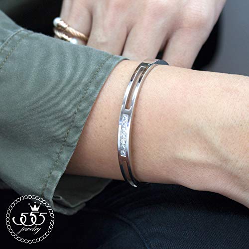 555Jewelry Womens Stainless Steel Fashion CZ Studded Cuff Bangle Bracelet - color: Silver - Grooved
