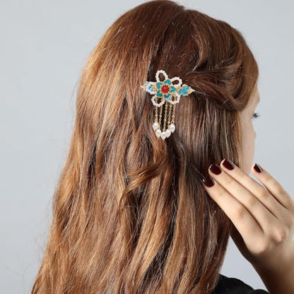 A Pair Wedding Hair Clips, Handmade Floral Design Crystal Hair Clips Pearl Barrettes, Rhinestones Flower Clips Pearl Headpieces Hair Pins Hair Accessories for Women Girls (Blue&White Flower) - color: Blue&White Flower