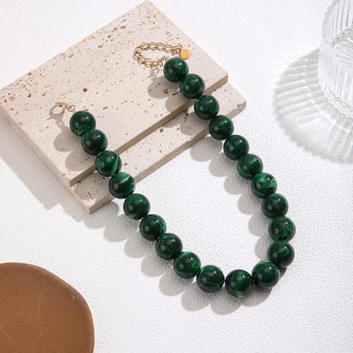 Chunky Necklaces for Women Trendy 20MM Large Resin Beaded Necklace Bold Statement Chunky Choker Necklace Boho Beads Summer Beach Jewelry - color: Emerald