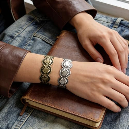MALOYANVE Western Concho Jewelry Set for Women Vintage Sunburst Oval Choker Necklace Earrings Open Cuff Bracelet Boho Southwest Cowgirl Statement Accessories Country Concert Outfits