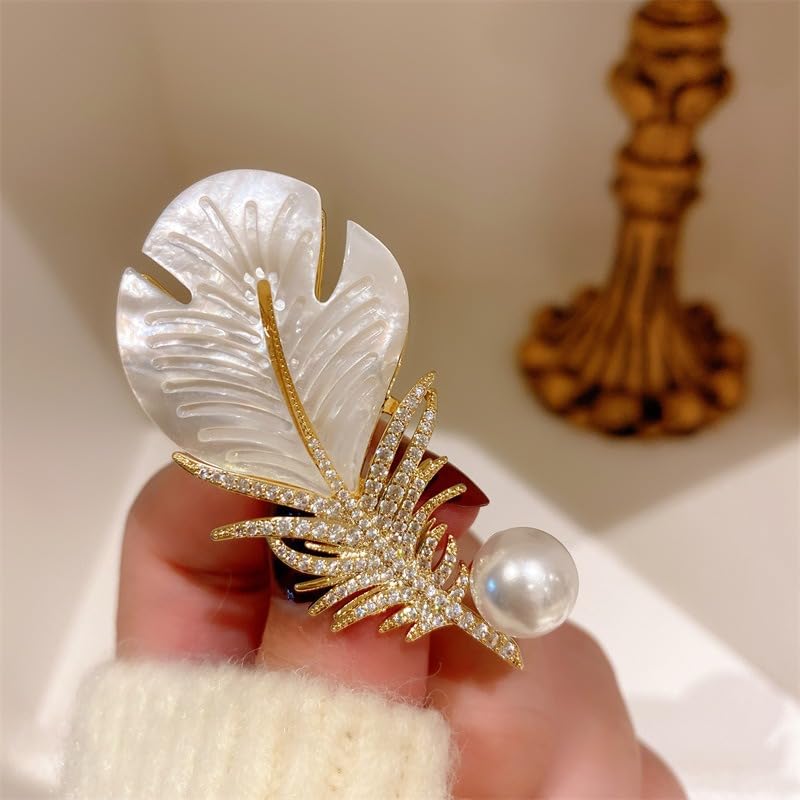 Rhinestone Feather Brooch Pin for Men Women Gold Silver Plated Elegant Delicate Leaves Hat Bag Suit Tie Crystal Pearl Lapel Brooches Trendy Jewelry Gifts (Gold)