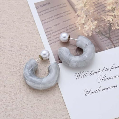 Chunky Acrylic Hoop Earrings White Resin Open Circle Hoop Earrings Round Pearl Studs Thick Acrylic C Shape Earring Pearl Front Back Earring Jewelry for Women - color: Grey