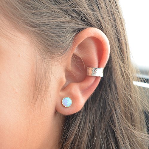 Ear Cuff for Non Pierced Ears Cartilage helix Hammered Ear Cuff for Women Jewelry Earring - color: Silver