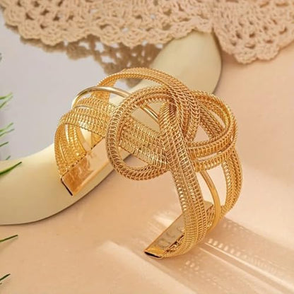 Chunky Cuff Bracelets for Women Wide Gold/Silver Cuffs Bangle Hollow Out Adjustable Bracelets Punk Vintage Jewelry - style: Gold A