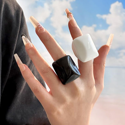Resin Chunky Ring for Women Acrylic Chunky Geometric Irregular Rectangle Rings Big Multicolor Knuckle Plain Rings Fashion Y2k Statement Rings Cute Acrylic Chunky Ring Jewelry - color: White