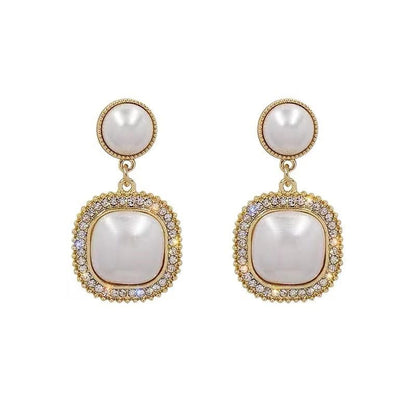 Pearl Clip on Earrings for Women Gold Plated White Imitation Pearl Drop Earrings Fashion Statement Jewelry
