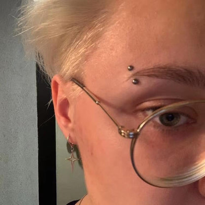 Fake Eyebrow Ring Fake Lip Labret Studs Replacement Balls Spike with 100pcs Sticker Non-Piercing Body Jewelry Fake Skin Piercing - color: D1 -Silver