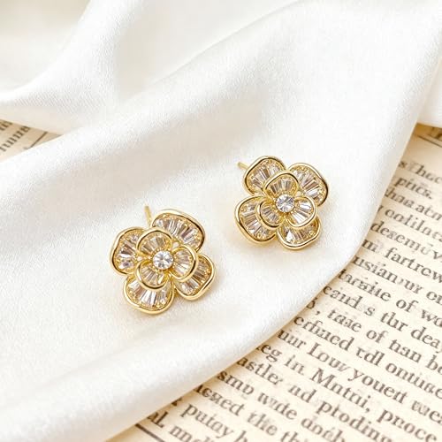 Shiny Gold Butterfly Earrings for Women | 14K Real Gold Plated Butterfly Earrings for Women, Dainty & Trendy Butterfly Stud Earrings for Fashion Jewelry Gifts - color: AZ28
