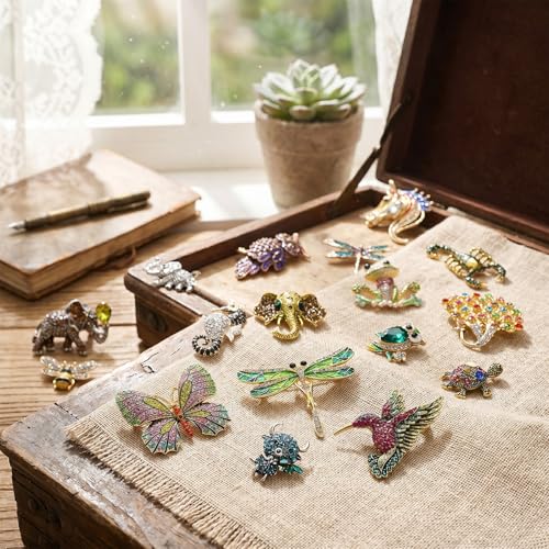 24 Pcs Vintage Animal Brooch Women Brooches Bulk Set Rhinestone Pin Crystal Brooch for Women Girls