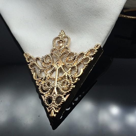 5 Pairs Retro Hollow Pattern Shirt Collar Brooches For Women And Men Gold Plated Triangle & Simple Elegant Double Leaf Collar Pin Brooches Gold Silver Plant Brooch Jewelry - style: Gold sj