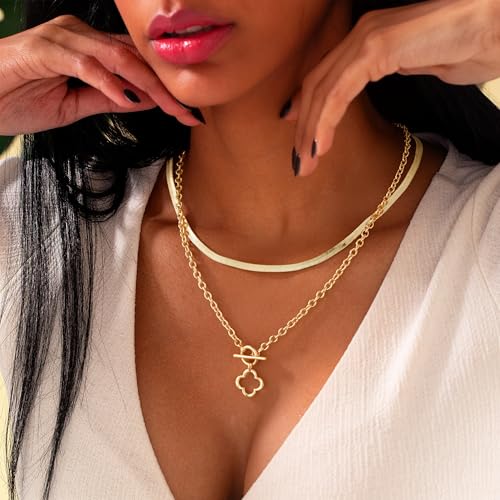M MOOHAM Cross Necklace for Women Non Tarnish - 14K Gold Plated Dainty Clover Cross Layered Necklaces Stack Set Herringbone Figaro Paperclip Chain Necklace Trendy Religious Baptism Faith Jewelry Gifts - color: clover
