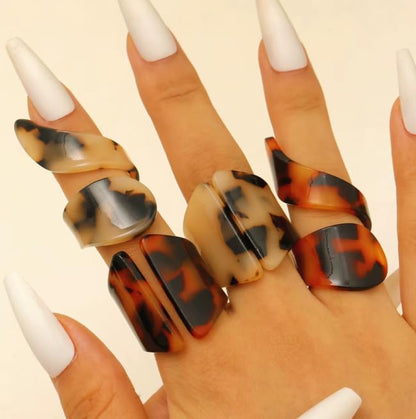 XAM Acrylic Tortoiseshell Pattern Rings - Geometric Irregular Caramel Color Open-Back Statement Elegant Jewelry - color: B