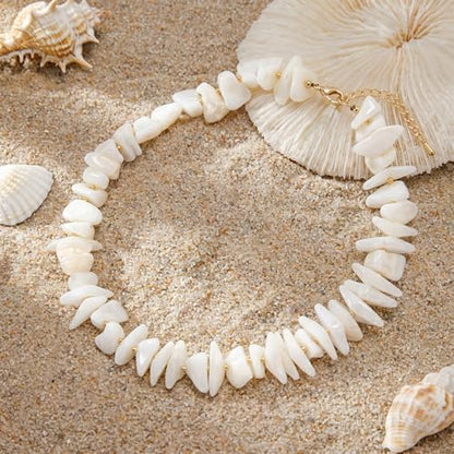 Elegance 11 designs Chunky Heart Necklace for Women, Colorful Acrylic Beaded Statement Puff Heart Necklace, Cute Boho Y2K Choker Necklace for Gift Jewelry - color: White