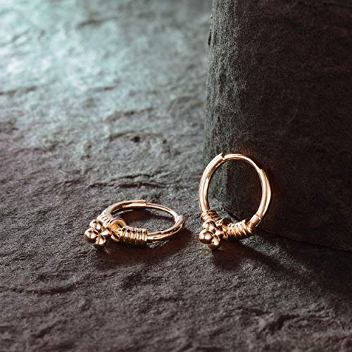 LOYATA Gold Huggie Hoop Earrings 14K Gold Plated Dainty Small Simple Hypoallergenic Jewelry Gift for Women - style: Clover