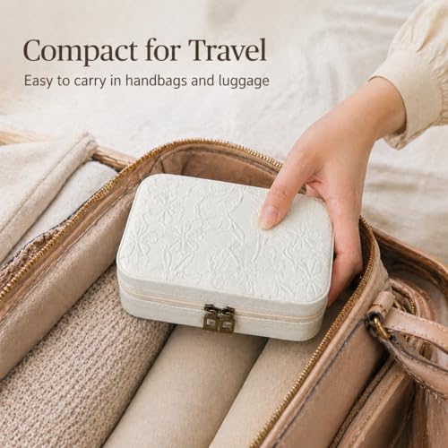 Travel Jewelry Case, Jewelry Box with Floral Embossed, PU Leather Travel Jewelry Organizer with Zipper, Velvet Lined Ring Earring Necklace Case for Travel, 6.3 x 4.7 x 2.4 in - color: White-2