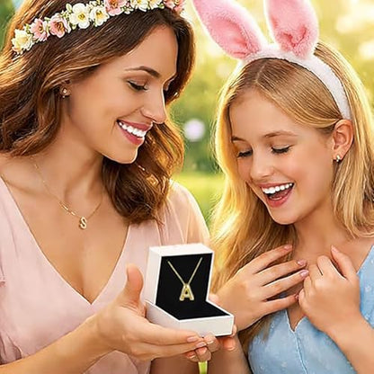 Gold Initial Necklace for Teen Girls Women Letter necklaces Jewelry Gifts | Gifts for Girls Women, Teen Girl Gifts Trendy Stuff, Bubble Letter Pendant Necklace - style: L