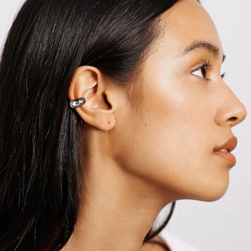 HZMAN Stainless Steel Eight-Point Star Ear Cuff, No Piercing Required Clip On Earring, 1.49cm/0.58in Gothic Geometric Jewelry, Non-Adjustable Ear Climber for Women & Men - color: Black
