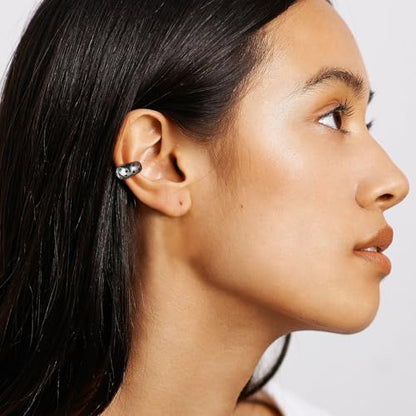 HZMAN Stainless Steel Eight-Point Star Ear Cuff, No Piercing Required Clip On Earring, 1.49cm/0.58in Gothic Geometric Jewelry, Non-Adjustable Ear Climber for Women & Men - color: Black