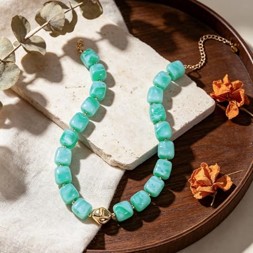 Beaded Necklaces for Women Boho Chunky Necklace Statement Big Resin Bead Choker Fashion Summer Beach Jewelry - color: Lake Blue