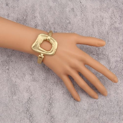 GelConnie Chunky Cuff Bangle Bracelet for Women, Statement Jewelry | Gold and Silver Tone Cuff Bangles with Resin, Crystal and Textured Accents for Party, Vacation and Dressy Looks - style: Bangle 03-Gold