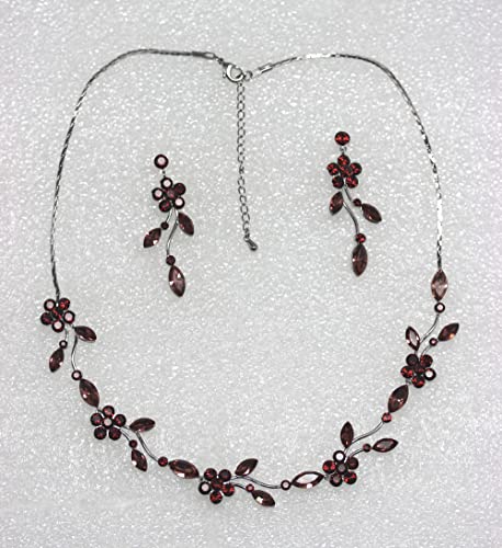 Faship Gorgeous Rhinestone Crystal Floral Necklace Earrings Set - color: Burgundy